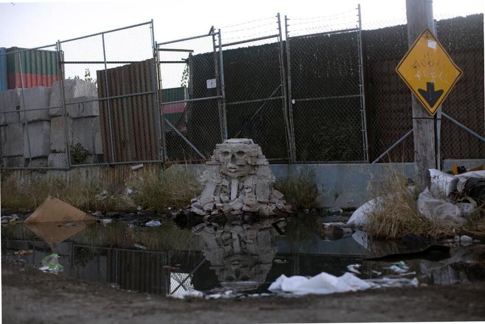 Grade: A<br/>Went up on <a href="http://gothamist.com/2013/10/22/new_banksy_is_up_in.php#photo-1">October 22nd</a><br/>Located on 35th Street in Willets Point<br/>(Photo via Banksy)